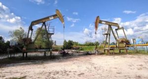 Rahasia Impor BBM Indonesia Terbongkar!  Bahlil Murka!