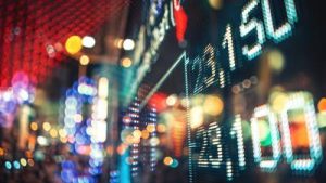 Rahasia Boy Thohir: Borong Jutaan Saham di Tengah Badai Ekonomi!