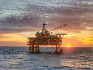 Perang Tersembunyi Iran vs AS: Siapa Penguasa Emas Hitam Dunia?