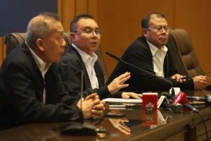 Gaji DPR Naik? Intip Rincian Tunjangan Fantastis Anggota Dewan!