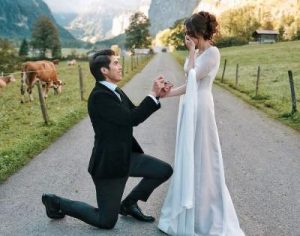 Lamaran Mewah di Swiss, Siapa Lebih Tajir: El Rumi atau Syifa?