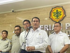 Pupuk Subsidi Bocor! Petani Merugi Ratusan Miliar?