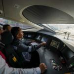 Gaji Masinis KRL Usai Insiden Bekasi Terkuak, Angkanya Bikin Penasaran!