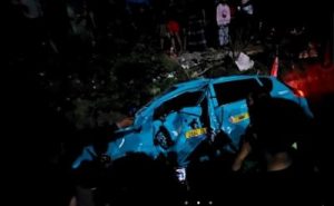 Geger Bekasi! Taksi Listrik Green SM Terseret Insiden Kereta, Ini Pemiliknya?