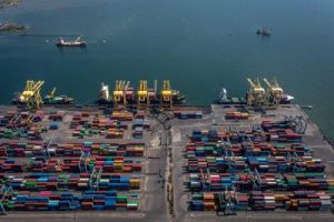 Surplus Dagang RI Memukau! Logistik Nasional Bergerak Dinamis