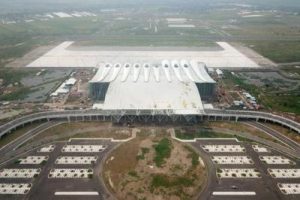 Bandung Punya Dua Bandara Aktif: Kertajati Fokus Bisnis Miliaran!