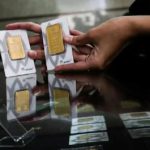 Emas Antam Terjun Bebas Investor Wajib Tahu