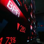 IHSG Melemah Awal Pekan Investor Wajib Tahu