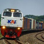 Pangan dan Ternak Hidup Diangkut Kereta Api