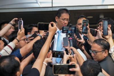 Panggilan Telepon Mengakhiri Jabatan Purbaya