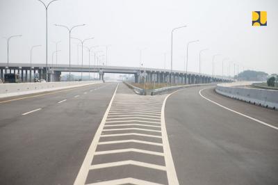 Adhi Karya Obral Aset Tol dan Air Ada Apa Ini