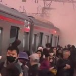 Panik Kepulan Asap di Stasiun Jakarta Kota
