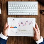 Saham VKTR Anjlok Drastis Pekan Ini