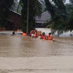 Langkat Terendam Banjir Jembatan Terputus