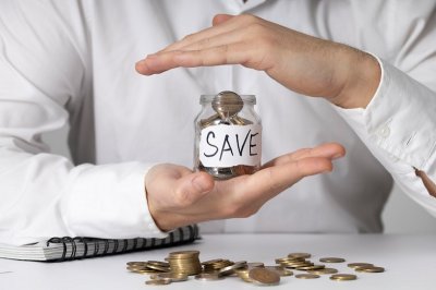Tips Ampuh Lawan Godaan Belanja Impulsif